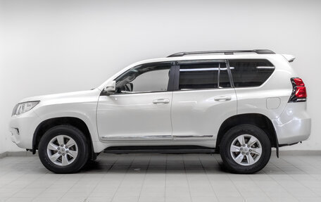 Toyota Land Cruiser Prado 150 рестайлинг 2, 2019 год, 5 150 000 рублей, 8 фотография