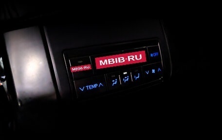 Toyota Land Cruiser Prado 150 рестайлинг 2, 2019 год, 5 150 000 рублей, 25 фотография