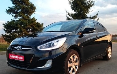 Hyundai Solaris II рестайлинг, 2013 год, 950 000 рублей, 1 фотография