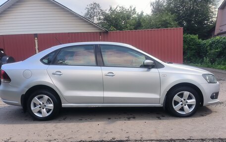 Volkswagen Polo VI (EU Market), 2012 год, 850 000 рублей, 4 фотография