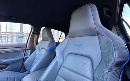 Volkswagen Golf R, 2021 год, 4 799 999 рублей, 6 фотография