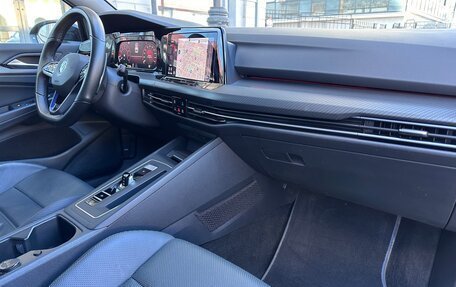 Volkswagen Golf R, 2021 год, 4 799 999 рублей, 14 фотография
