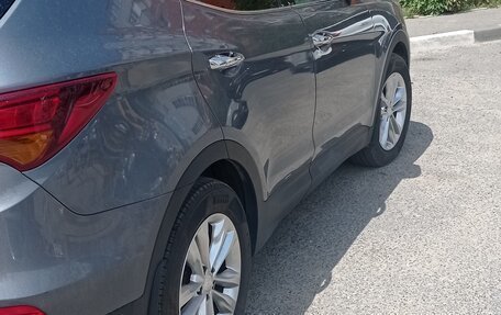 Hyundai Santa Fe III рестайлинг, 2018 год, 2 500 000 рублей, 16 фотография