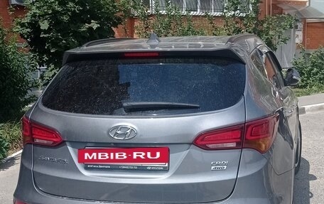 Hyundai Santa Fe III рестайлинг, 2018 год, 2 500 000 рублей, 17 фотография