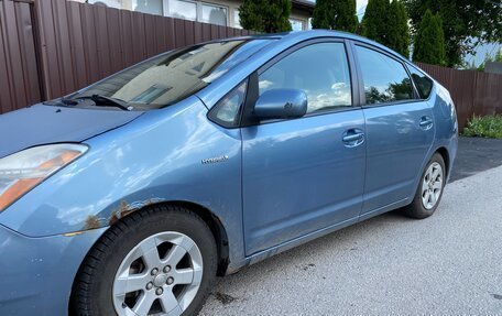 Toyota Prius, 2006 год, 620 000 рублей, 4 фотография
