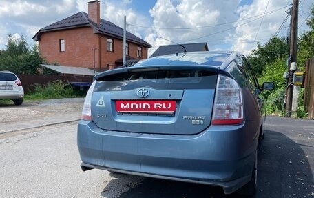 Toyota Prius, 2006 год, 620 000 рублей, 3 фотография