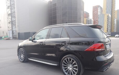 Mercedes-Benz GLE, 2015 год, 3 450 000 рублей, 2 фотография