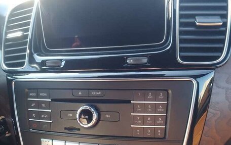 Mercedes-Benz GLE, 2015 год, 3 450 000 рублей, 19 фотография