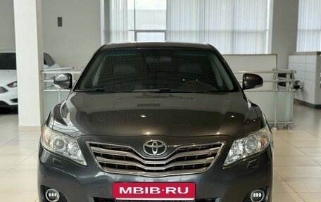 Toyota Camry, 2011 год, 1 280 000 рублей, 2 фотография