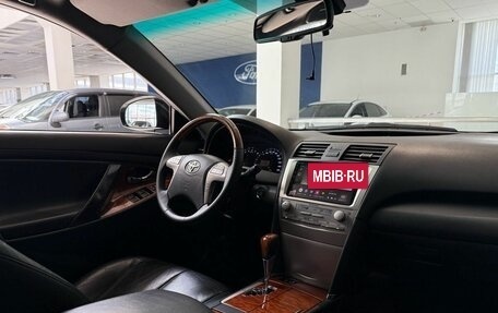 Toyota Camry, 2011 год, 1 280 000 рублей, 24 фотография