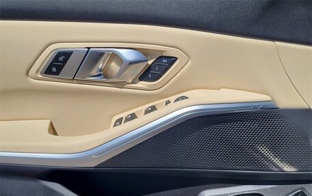 BMW 3 серия, 2022 год, 5 975 000 рублей, 6 фотография