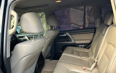 Toyota Land Cruiser 200, 2011 год, 2 990 000 рублей, 9 фотография
