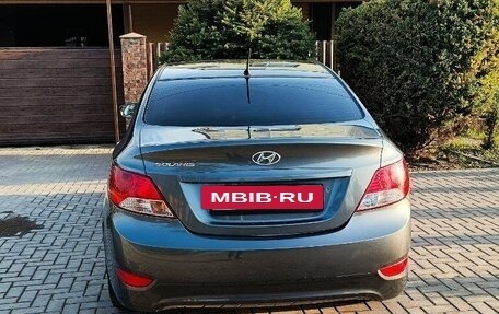 Hyundai Solaris II рестайлинг, 2013 год, 800 000 рублей, 7 фотография