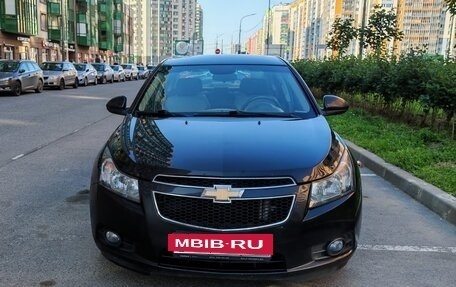 Chevrolet Cruze II, 2010 год, 590 000 рублей, 5 фотография