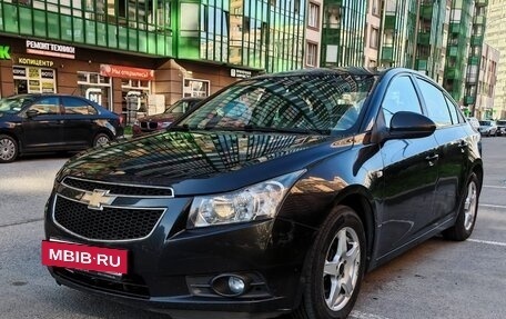 Chevrolet Cruze II, 2010 год, 590 000 рублей, 7 фотография