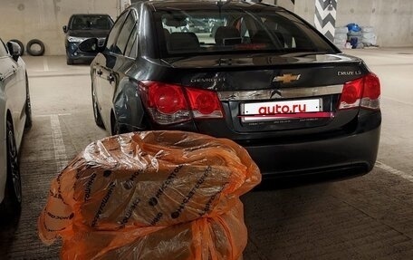 Chevrolet Cruze II, 2010 год, 590 000 рублей, 21 фотография
