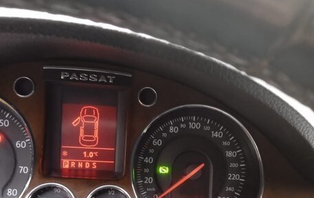 Volkswagen Passat B6, 2006 год, 550 000 рублей, 10 фотография