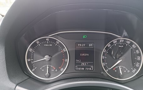 Skoda Octavia, 2012 год, 900 000 рублей, 23 фотография
