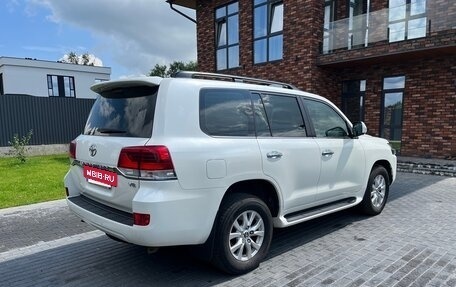 Toyota Land Cruiser 200, 2018 год, 6 150 000 рублей, 4 фотография