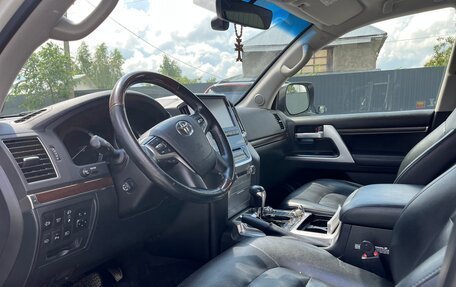 Toyota Land Cruiser 200, 2018 год, 6 150 000 рублей, 6 фотография
