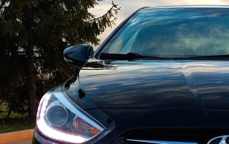 Hyundai Solaris II рестайлинг, 2013 год, 950 000 рублей, 4 фотография
