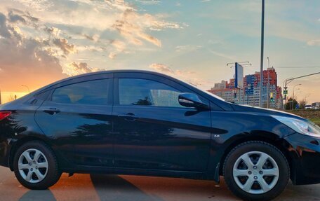 Hyundai Solaris II рестайлинг, 2013 год, 950 000 рублей, 8 фотография