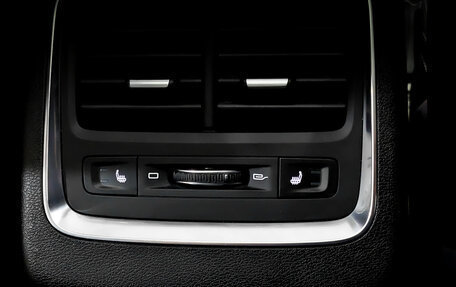 Geely Atlas, 2022 год, 1 870 000 рублей, 30 фотография