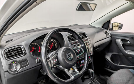 Volkswagen Polo VI (EU Market), 2019 год, 1 400 000 рублей, 16 фотография