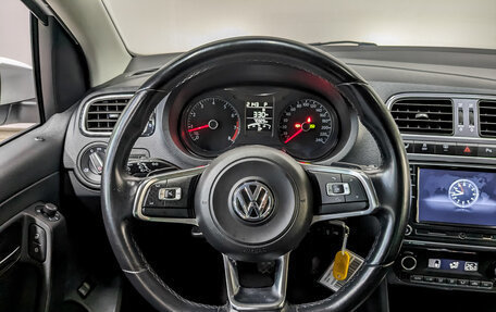 Volkswagen Polo VI (EU Market), 2019 год, 1 400 000 рублей, 20 фотография
