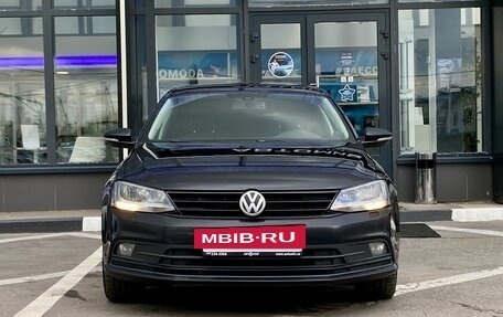 Volkswagen Jetta VI, 2015 год, 1 049 000 рублей, 2 фотография