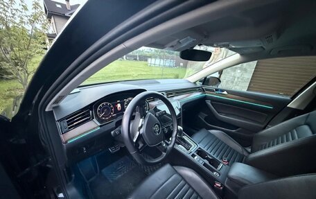 Volkswagen Passat B8 рестайлинг, 2018 год, 2 780 000 рублей, 13 фотография