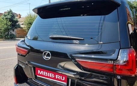 Lexus LX III, 2018 год, 10 800 000 рублей, 8 фотография