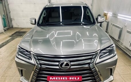 Lexus LX III, 2016 год, 4 850 000 рублей, 3 фотография