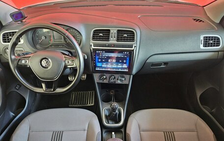 Volkswagen Polo VI (EU Market), 2016 год, 895 000 рублей, 9 фотография