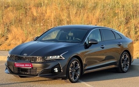 KIA K5, 2021 год, 3 050 000 рублей, 1 фотография