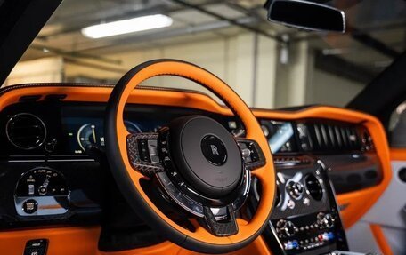 Rolls-Royce Cullinan, 2025 год, 71 950 000 рублей, 7 фотография