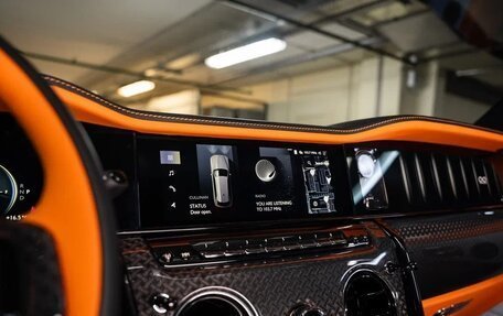 Rolls-Royce Cullinan, 2025 год, 71 950 000 рублей, 15 фотография