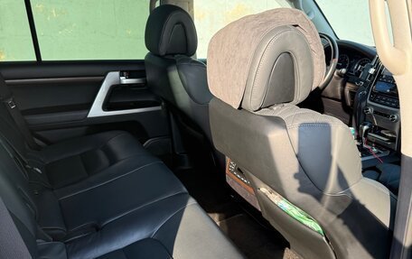 Toyota Land Cruiser 200, 2016 год, 8 000 000 рублей, 11 фотография