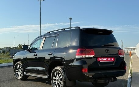 Toyota Land Cruiser 200, 2016 год, 8 000 000 рублей, 3 фотография