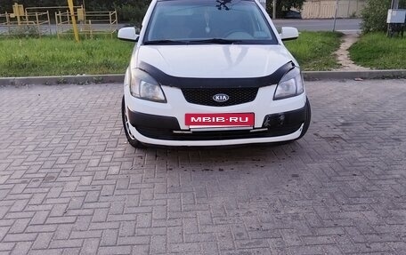 KIA Rio II, 2007 год, 420 000 рублей, 3 фотография