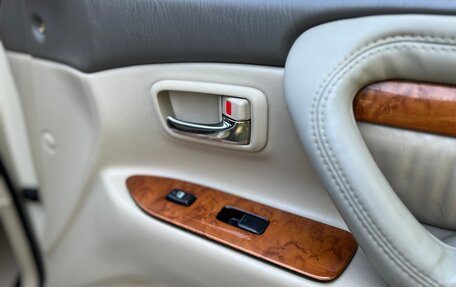 Lexus LX II, 2004 год, 2 200 000 рублей, 28 фотография