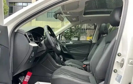 Volkswagen Tiguan II, 2022 год, 2 210 045 рублей, 4 фотография