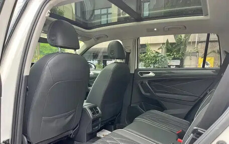 Volkswagen Tiguan II, 2022 год, 2 210 045 рублей, 9 фотография