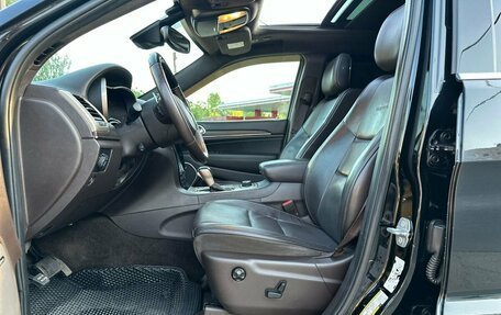 Jeep Grand Cherokee, 2017 год, 3 000 000 рублей, 8 фотография