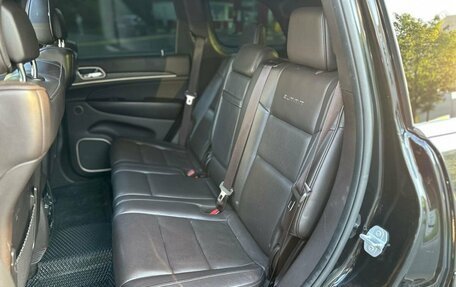 Jeep Grand Cherokee, 2017 год, 3 000 000 рублей, 10 фотография