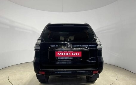 Toyota Land Cruiser Prado 150 рестайлинг 2, 2021 год, 6 006 200 рублей, 7 фотография