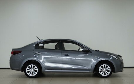 KIA Rio IV, 2018 год, 1 320 000 рублей, 5 фотография
