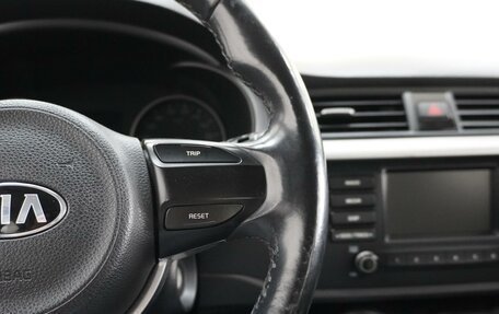 KIA Rio IV, 2018 год, 1 320 000 рублей, 10 фотография