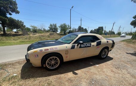 Dodge Challenger III рестайлинг 2, 2019 год, 4 300 000 рублей, 2 фотография