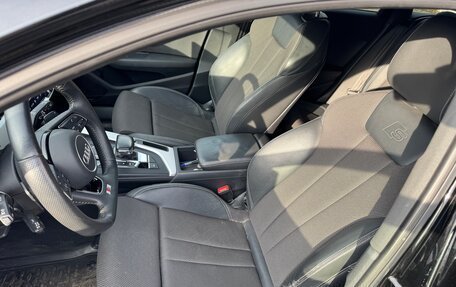 Audi A4, 2019 год, 2 650 000 рублей, 6 фотография